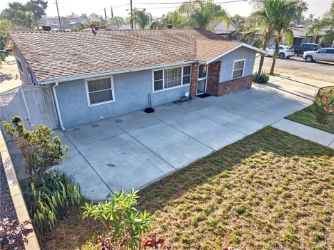 9195 Alder Avenue, Fontana, CA 92335 - MLS#: IV26209696