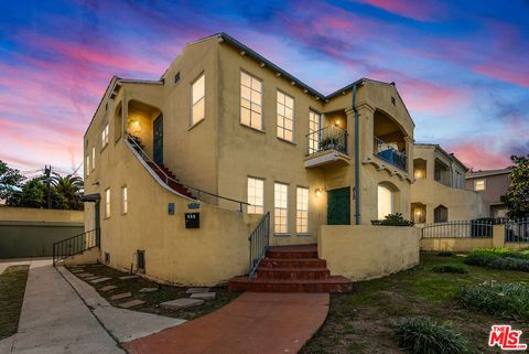Photo of 808 W Imperial Highway, Los Angeles, CA 90044 (MLS # 26650247)