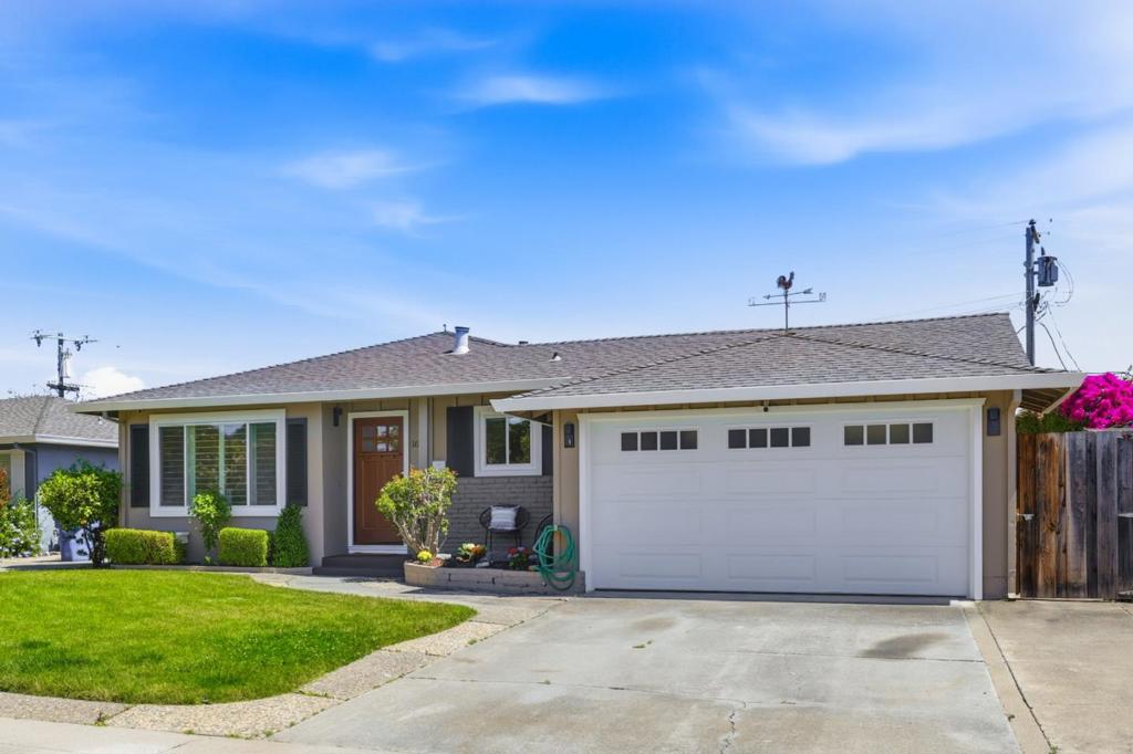 1676 Ebbetts Drive