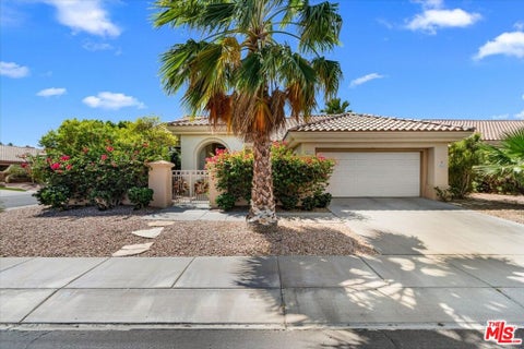 Photo of 78649 Waterfall Drive, Palm Desert, CA 92211 (MLS # 26690917)