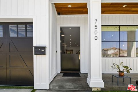 Photo of 7500 Stewart Avenue, Los Angeles, CA 90045 (MLS # 26801087)