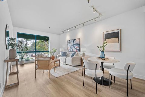 Photo of 4250 El Camino Real Real #D234, Palo Alto, CA 94306 (MLS # 41113785) Photo of 4250 El Camino Real Real #D234, Palo Alto, CA 94306 (MLS # 41113785)
