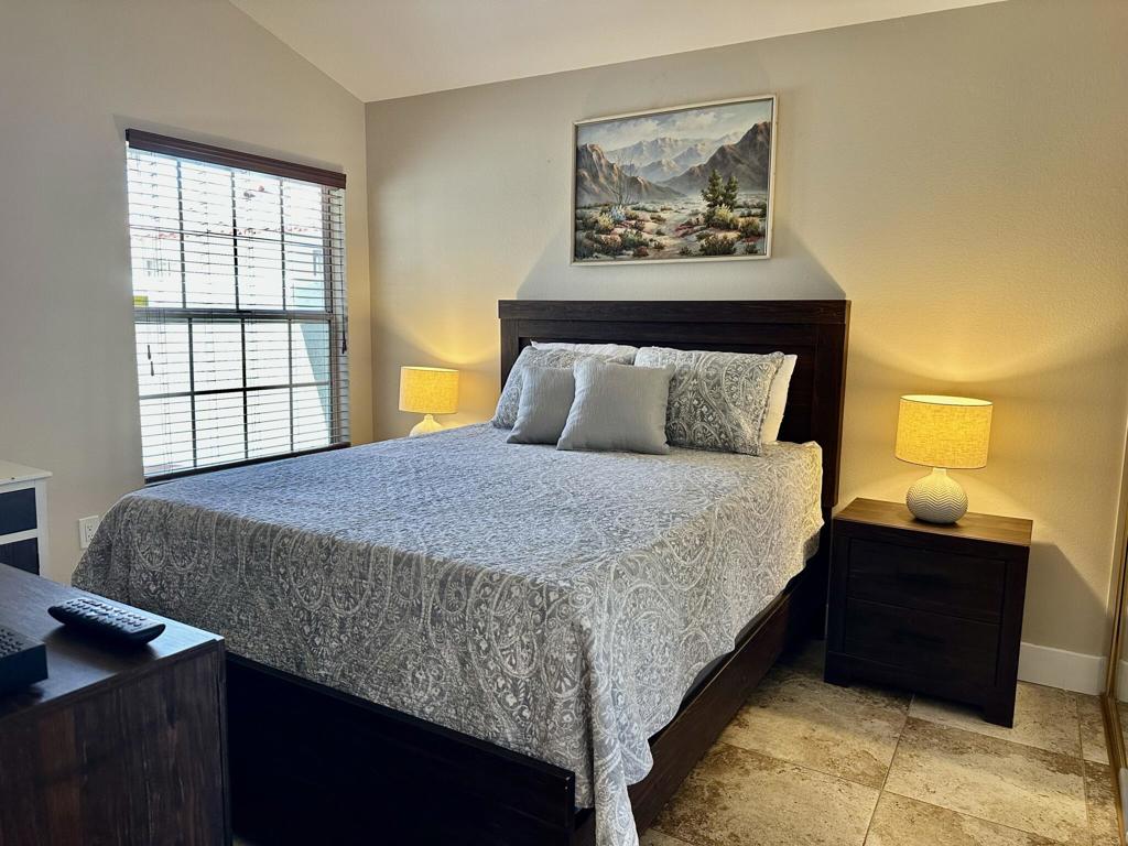 Desert Breezes - Residential Lease