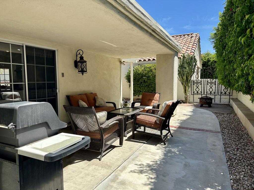 Desert Breezes - Residential Lease