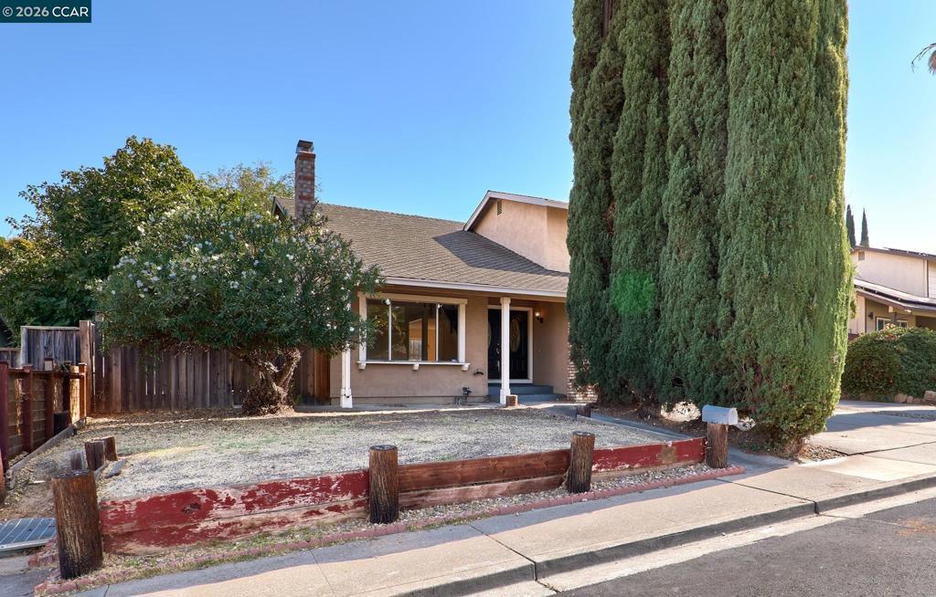 2819 Woodhall Way