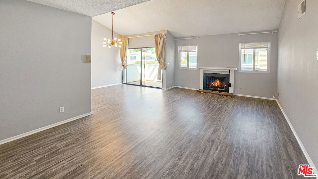 9928 Sepulveda Boulevard 5