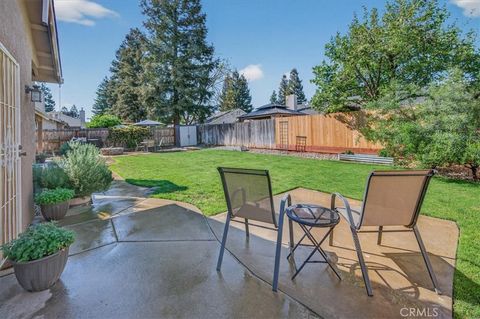 4752 W Mesa Fresno CA 93722