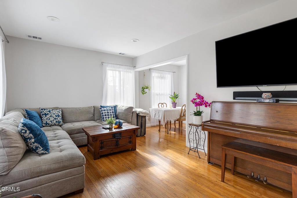 2500 Fairway Avenue