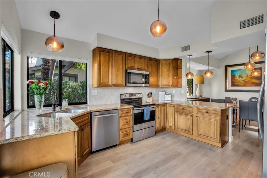 The Lakes Country Club (32429) - Residential