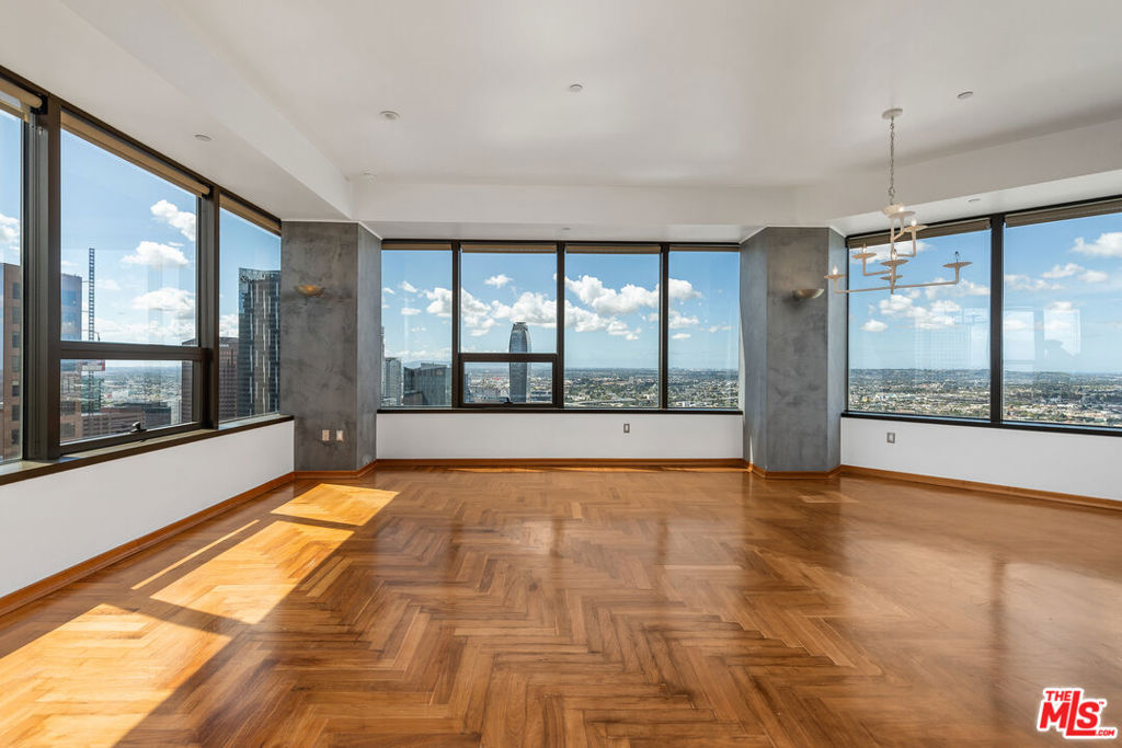 1100 Wilshire Boulevard 2911
