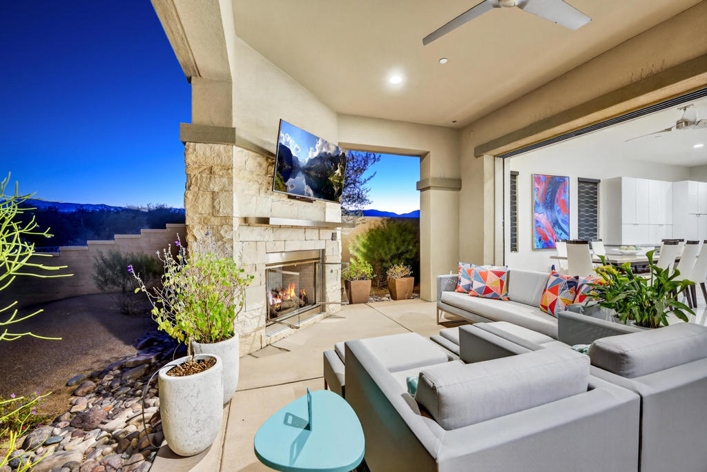 The Retreat at DW - Residential