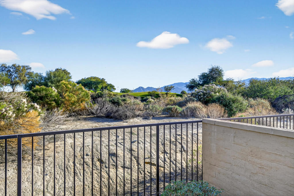 The Retreat at DW - Residential