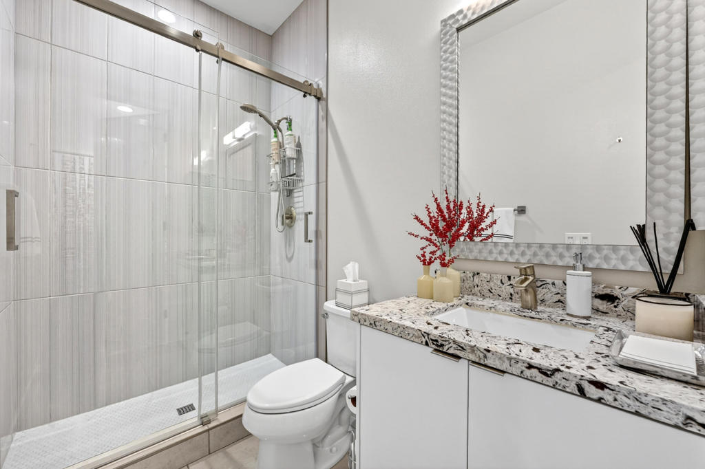 The Retreat at DW - Residential