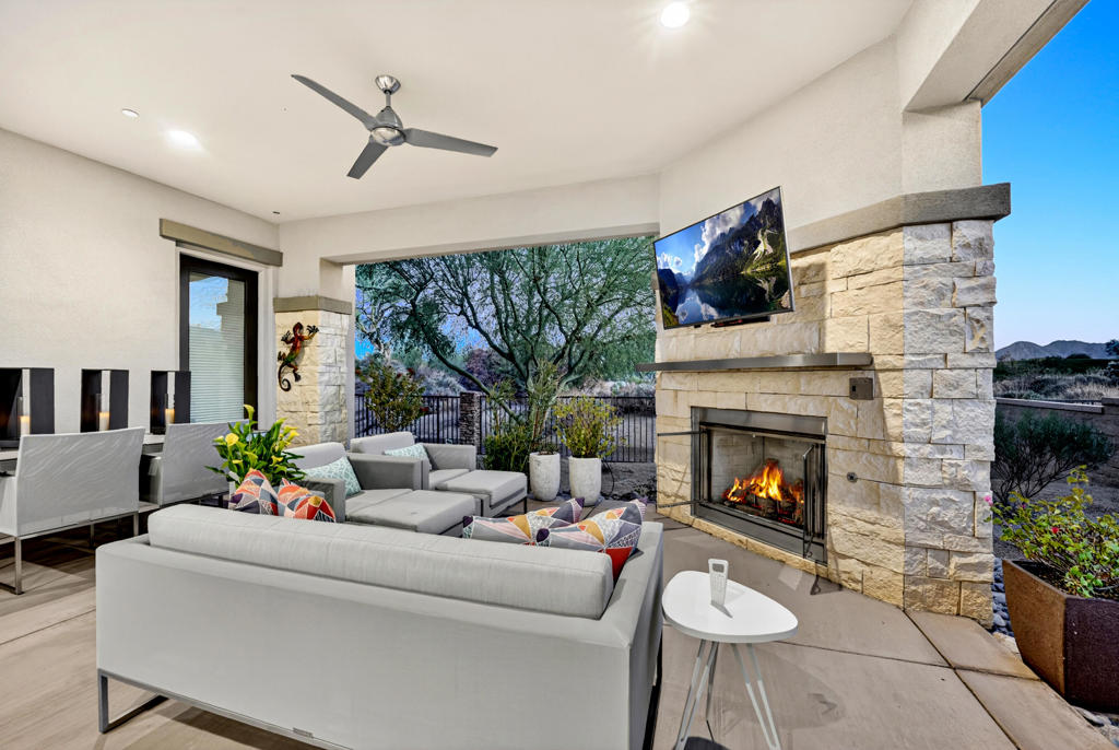 The Retreat at DW - Residential