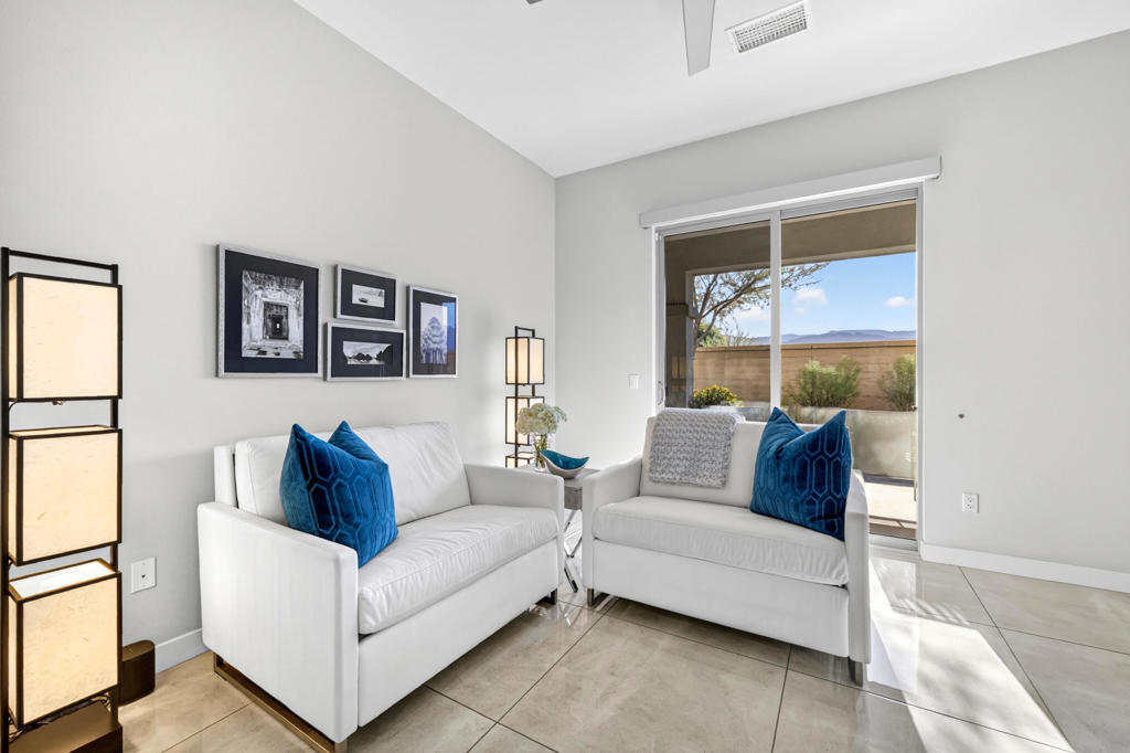 The Retreat at DW - Residential