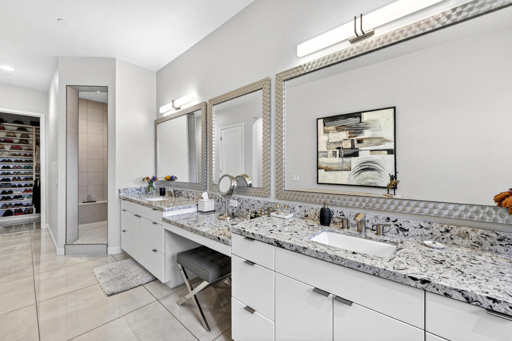 The Retreat at DW - Residential