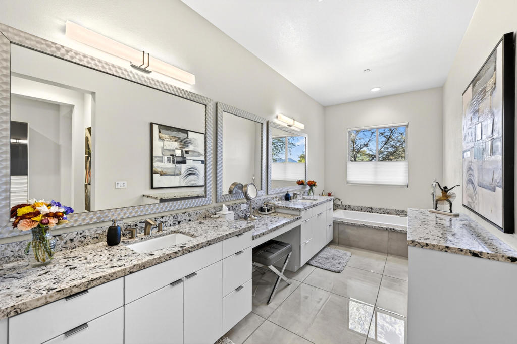 The Retreat at DW - Residential