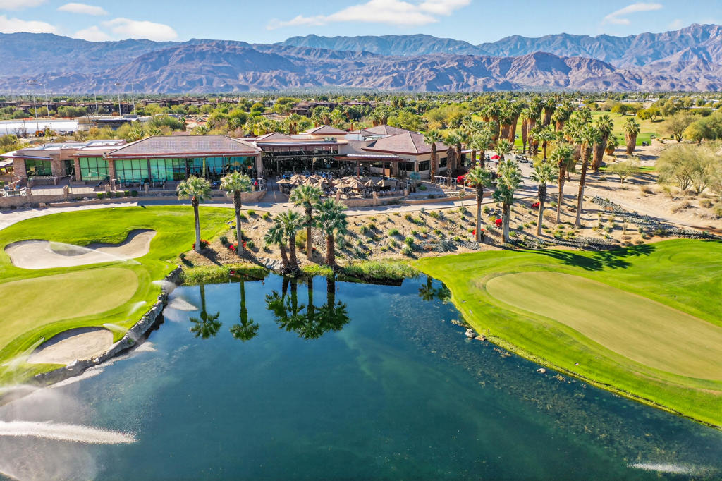 The Retreat at DW - Residential