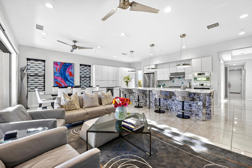 The Retreat at DW - Residential