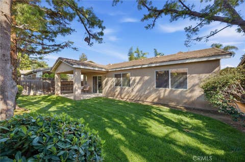 Tiny photo for 11500 Indian Hawthorne ST, Bakersfield, CA 93311 (MLS # SR26116296)