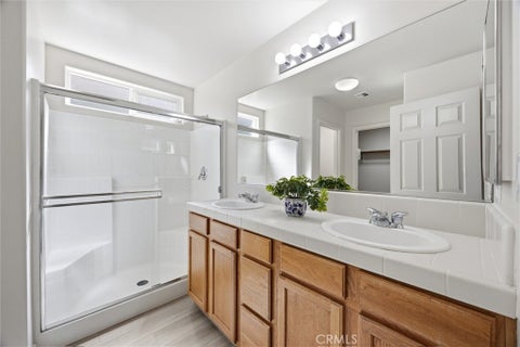 Tiny photo for 11500 Indian Hawthorne ST, Bakersfield, CA 93311 (MLS # SR26116296)