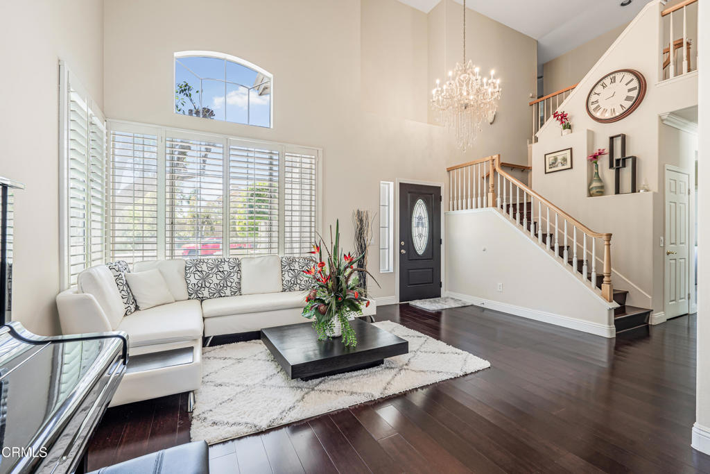 1449 La Culebra Circle