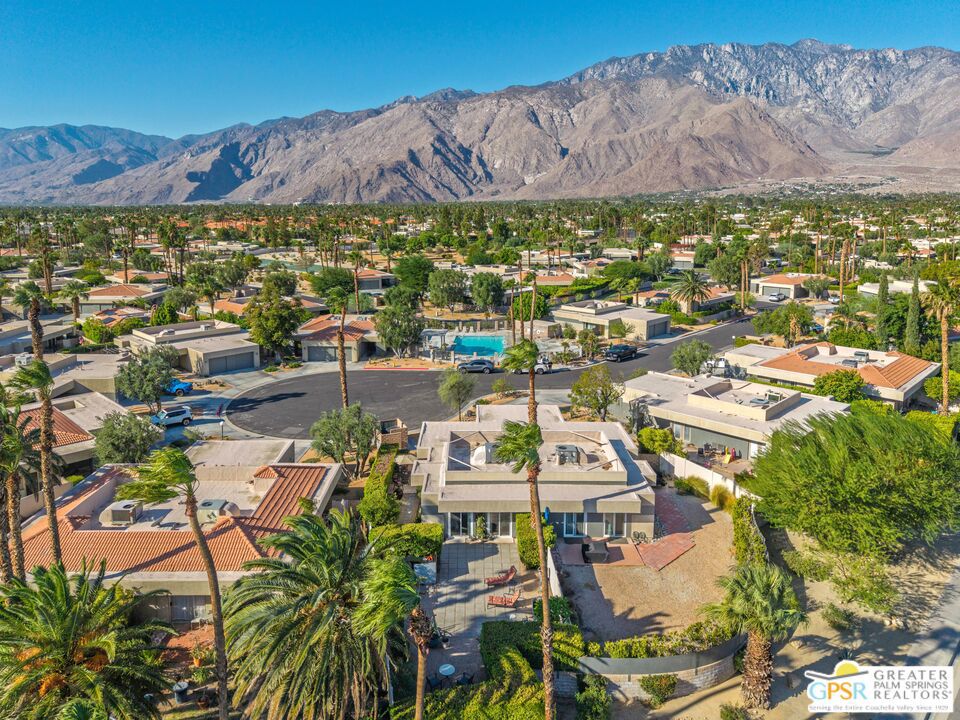 Sunrise Palms - Residential
