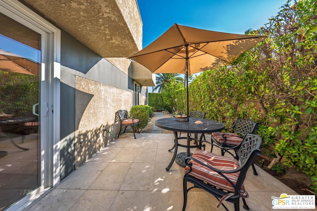 Sunrise Palms - Residential