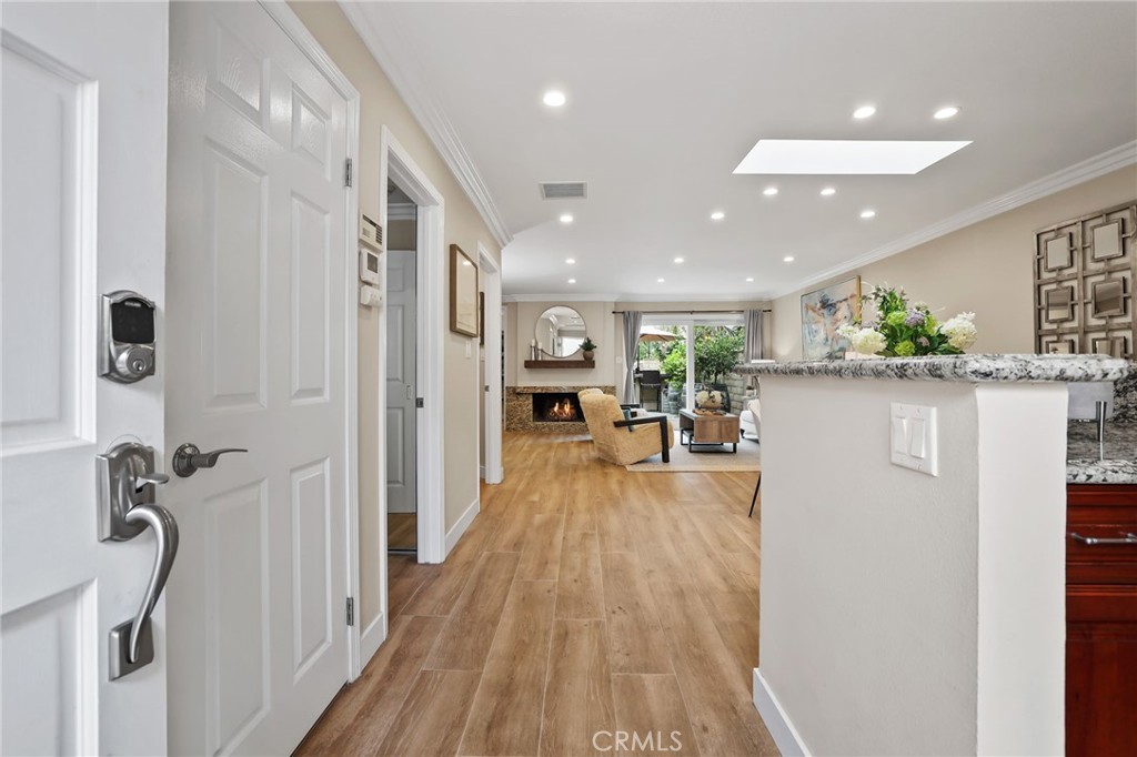 77 Seton Road