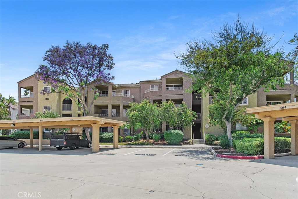 2400 San Gabriel Way 205