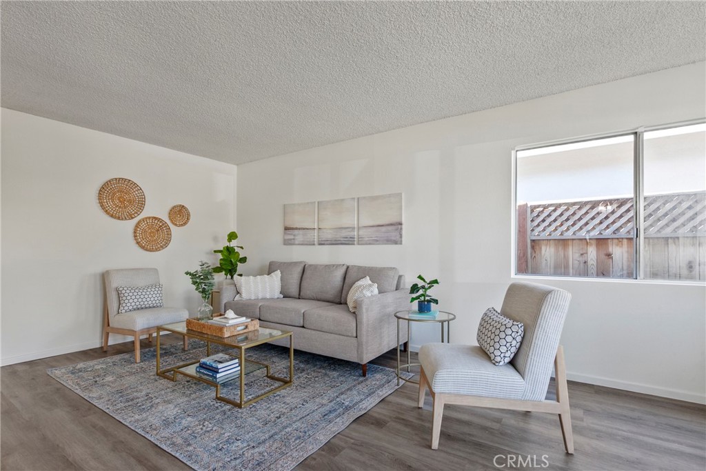 244 Santa Fe Avenue