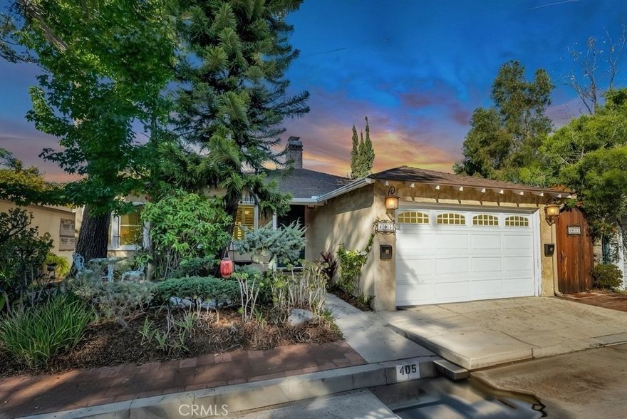Second Time on the Market in Over 60 Years!
Welcome to this truly special Glendale view duplex, lovingly cared for and beautifully maintained through the years. Perched in a peaceful hillside setting between Los Angeles and the San Fernando Valley, this home captures a rare blend of serenity, character, and opportunity.
The main home features three bedrooms and two baths, a spacious living room with a cozy fireplace, a dining area, and a bright kitchen with a breakfast nook and tile floors. Large dual-pane windows fill the space with natural light and open to a generous deck showcasing panoramic mountain and city light views that are simply breathtaking.
The lower level offers a fully permitted one-bedroom, one-bath apartment that feels like a private retreat. With its own entrance, large living and dining area, kitchen with tile counters, laundry area, and wrap-around deck overlooking the same stunning views, it’s the perfect sanctuary for guests, extended family, or rental income.
Both units have separately controlled air and heat, separate meters, and share a deep sense of care and pride of ownership that’s evident throughout the property. Additional highlights include a two-car attached garage, a yard with fruit trees, and a quiet cul-de-sac location close to Glendale Avenue’s shopping and business district.
This is a rare opportunity to own a home filled with warmth, peace, and potential. The long-term tenant in the lower unit would love to stay. Homes like this, with such heart and history, are hard to find.