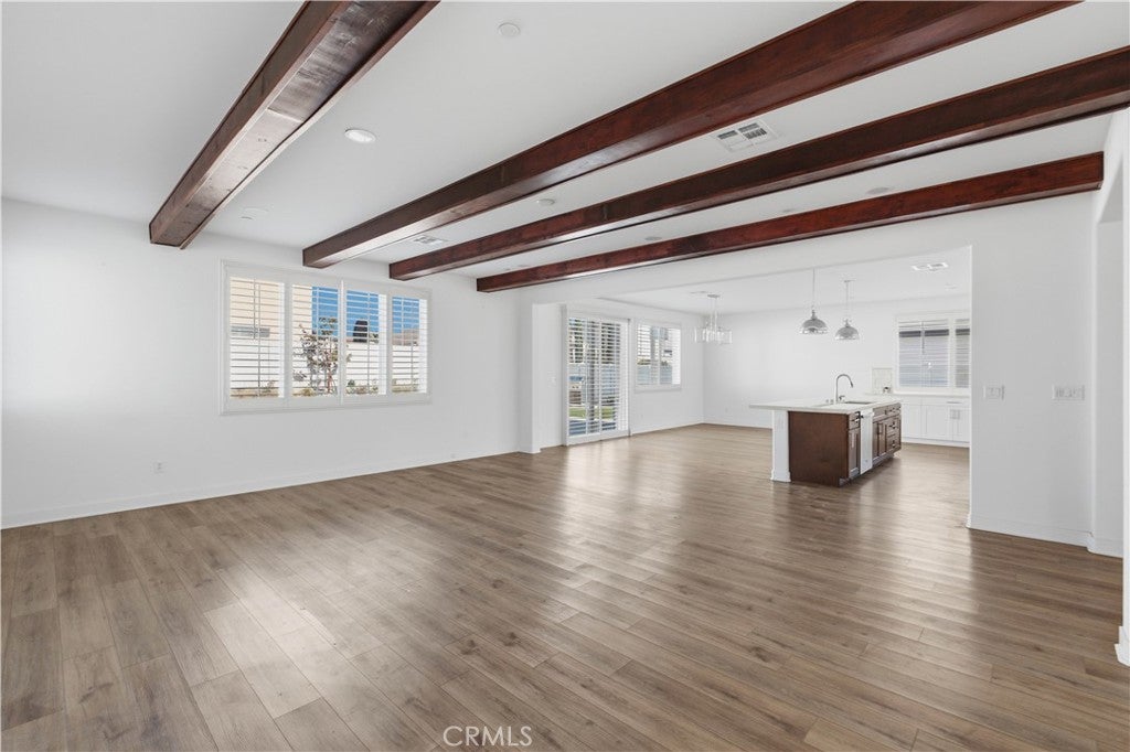 2411 Huron Road