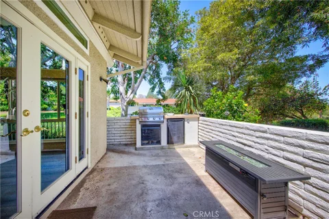 824 Via Alhambra Unit D, Laguna Woods, CA 92637 - MLS#: NP26094354