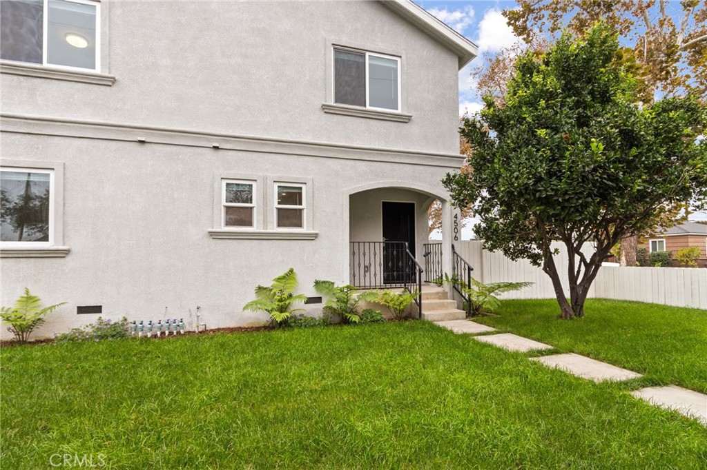 Lakewood City/Lakewood (LCK) - Residential Lease