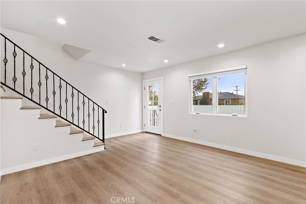 Lakewood City/Lakewood (LCK) - Residential Lease