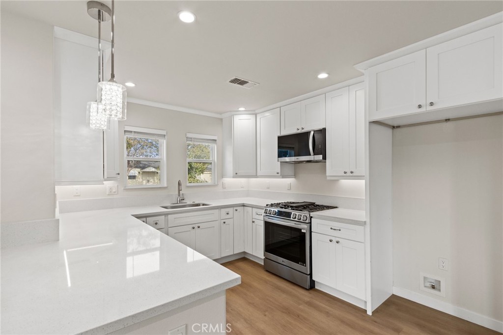 Lakewood City/Lakewood (LCK) - Residential Lease