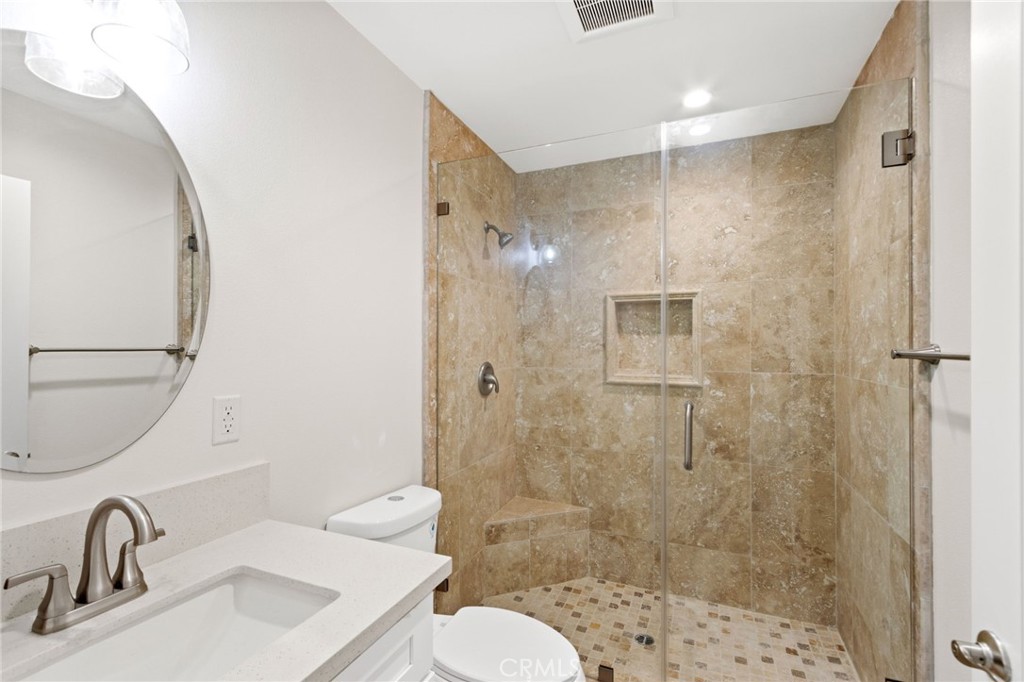 Lakewood City/Lakewood (LCK) - Residential Lease