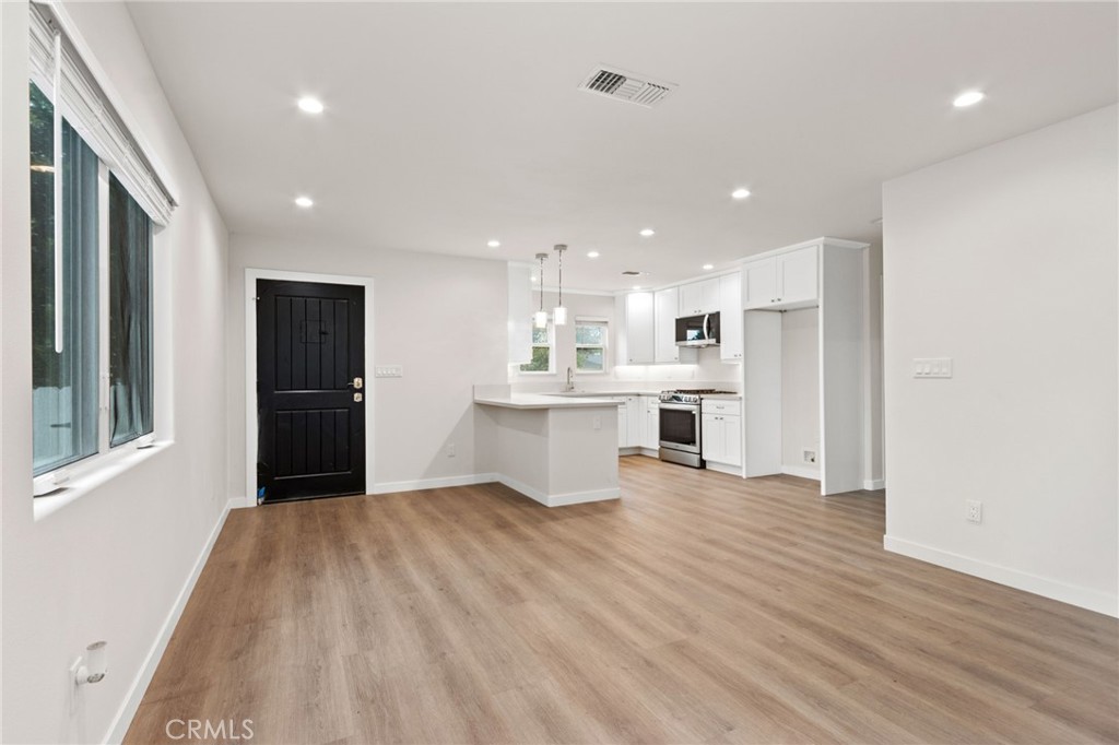 Lakewood City/Lakewood (LCK) - Residential Lease