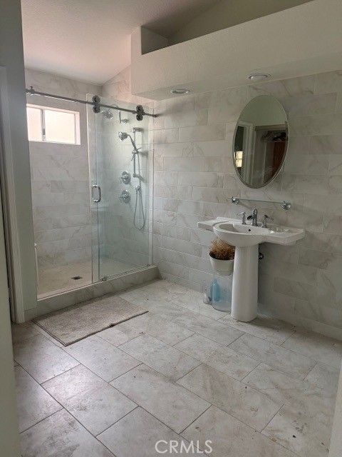 2452 Paseo Circulo