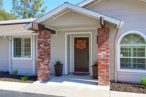 Tiny photo for 32453 Sunset Ridge RD W, Coarsegold, CA 93614 (MLS # FR26225507)