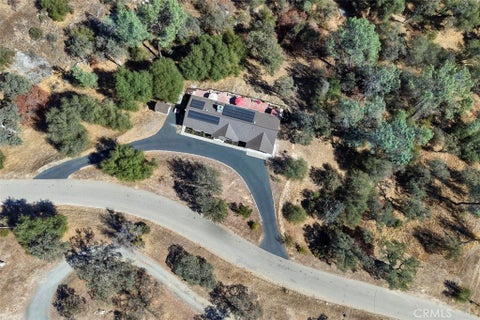 Tiny photo for 32453 Sunset Ridge RD W, Coarsegold, CA 93614 (MLS # FR26225507)