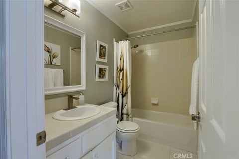 Tiny photo for 32453 Sunset Ridge RD W, Coarsegold, CA 93614 (MLS # FR26225507)