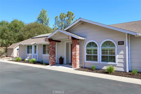 Tiny photo for 32453 Sunset Ridge RD W, Coarsegold, CA 93614 (MLS # FR26225507)