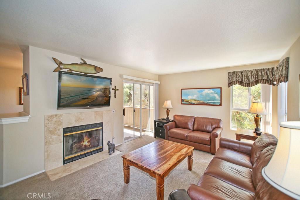 28 Corniche Drive E