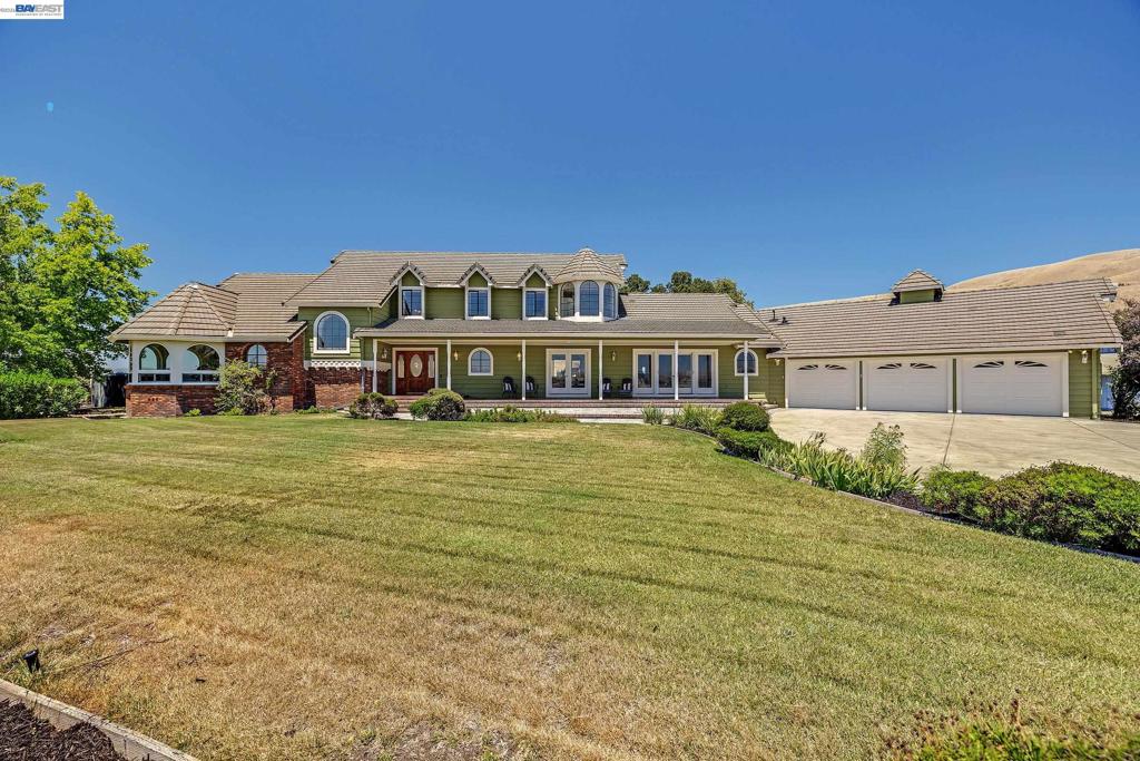 3343 Little Valley Rd