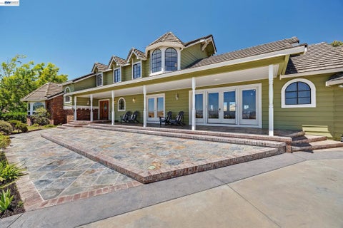 Photo of 3343 Little Valley Rd RD, Sunol, CA 94568 (MLS # 41139449)