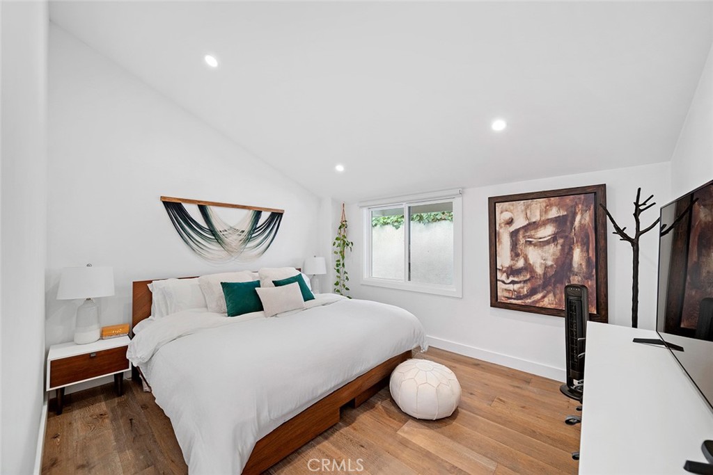 Emerald Bay (EB) - Residential Lease