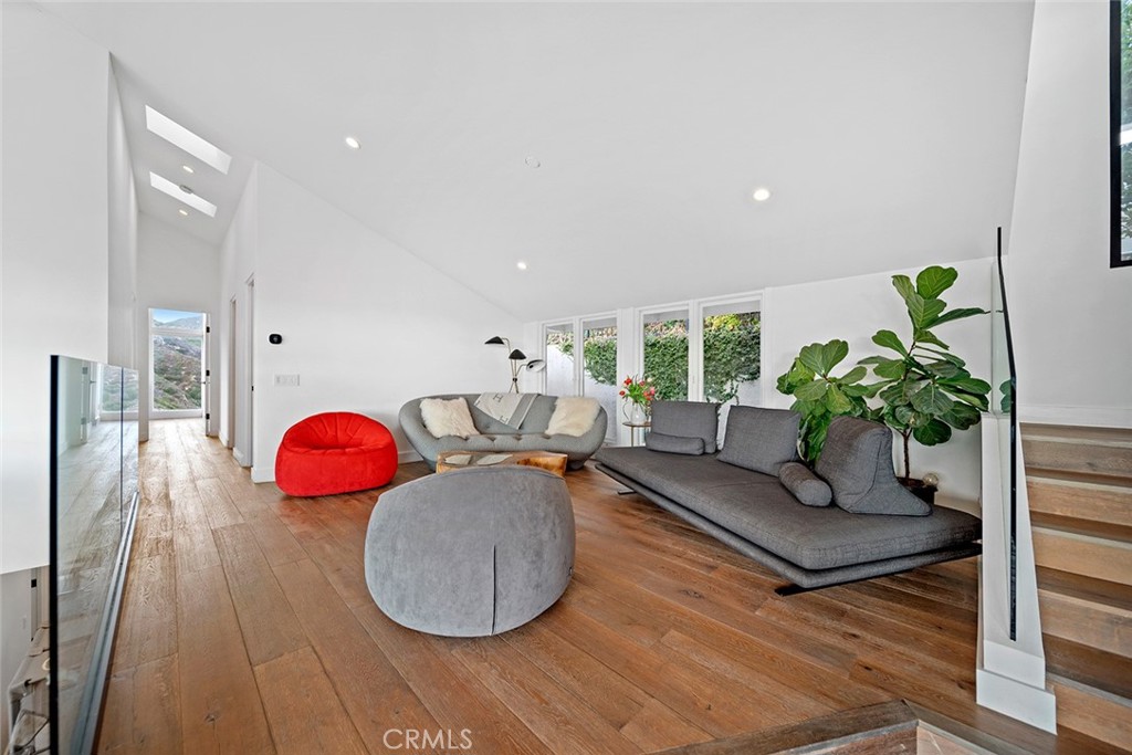 Emerald Bay (EB) - Residential Lease