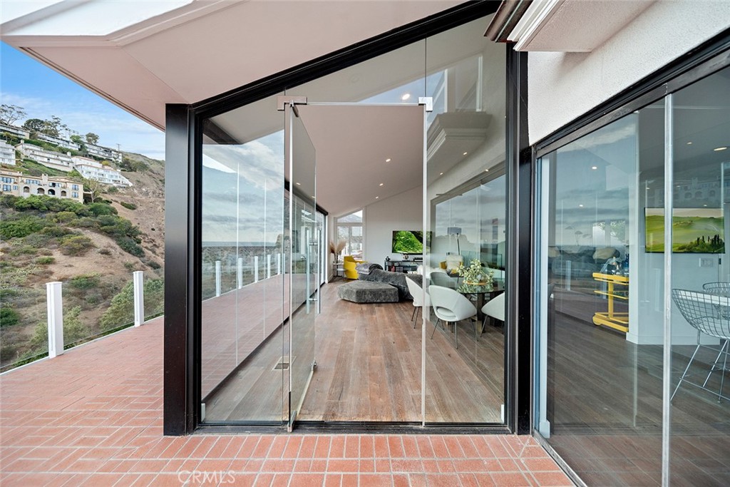 Emerald Bay (EB) - Residential Lease